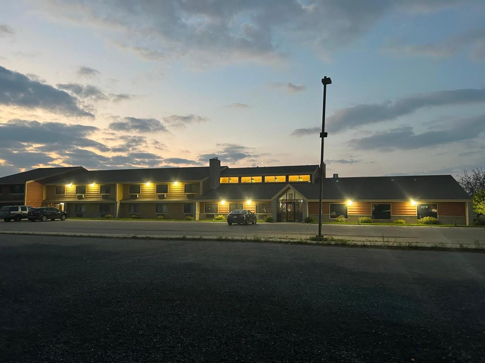 Northwoods Inn & Suites - Blackduck Esterno foto